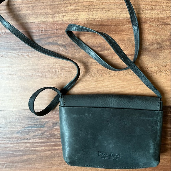 Parker Clay Everly Crossbody - Picture 2 of 3